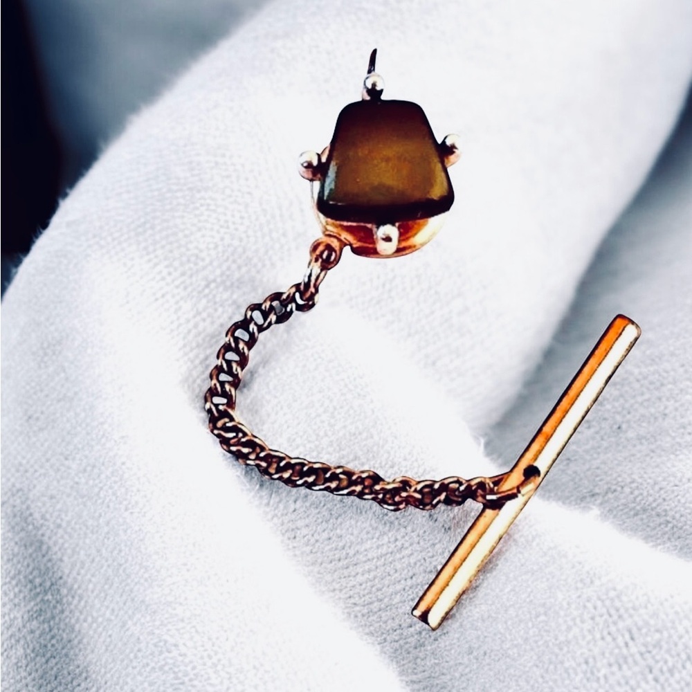 SARAH COVENTRY Mens Tie Tack Gold Tone Chain Smokey Black Stone